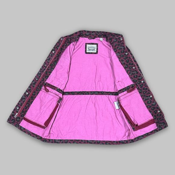 Levi’s Women’s Leopard Print Pink Utility Jacket - Size Small - Picture 3 of 7